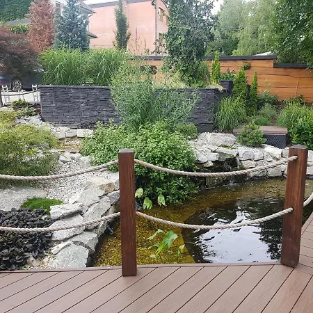 Апартаменты Centrum V Sukromi Restauracia U Jakuba