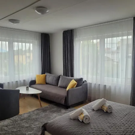 Апартаменты Centrum V Sukromi Restauracia U Jakuba