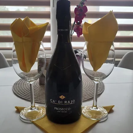 Centrum V Sukromi Restauracia U Jakuba アパート