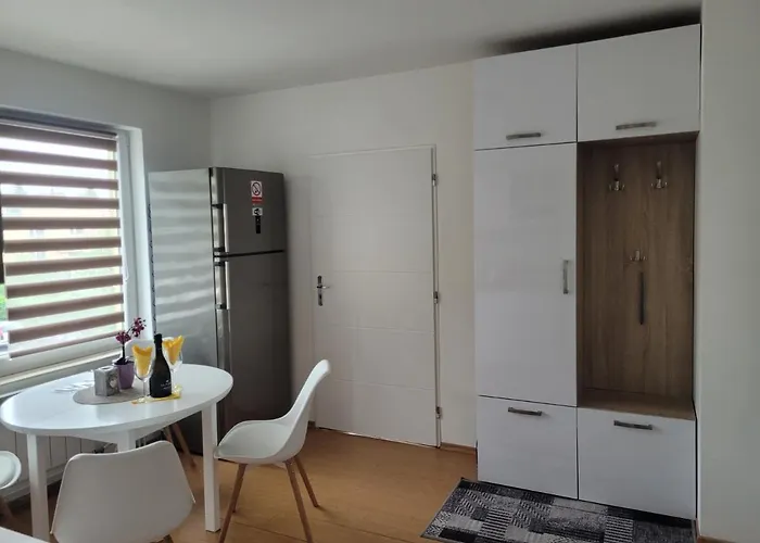 Apartment Centrum V Sukromi Restauracia U Jakuba